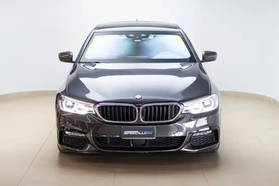 BMW-540i-2018