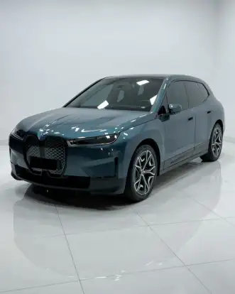 BMW-iX-2022