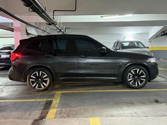 BMW-iX3-ELÉTRICO M SPORT BMW-iX3-2024