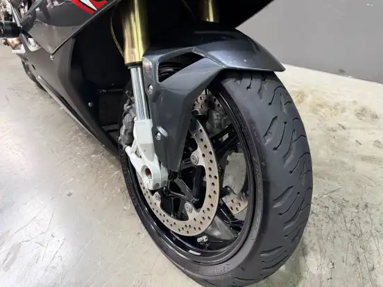 BMW-S 1000 RR-2022