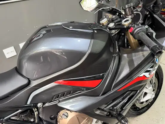 BMW-S 1000 RR-2022