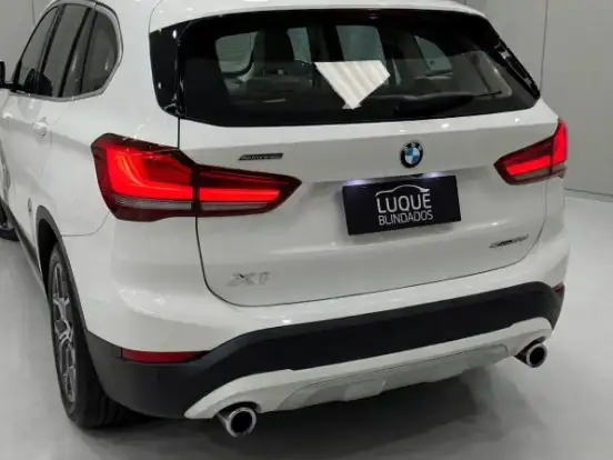 BMW-X1-2.0 16V TURBO ACTIVEFLEX SDRIVE20I 4P AUTOMÁTICO BMW-X1-2021