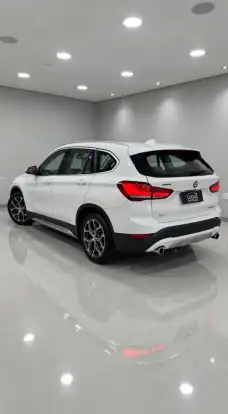 BMW-X1-2021