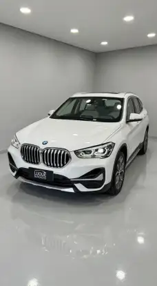 BMW-X1-2021