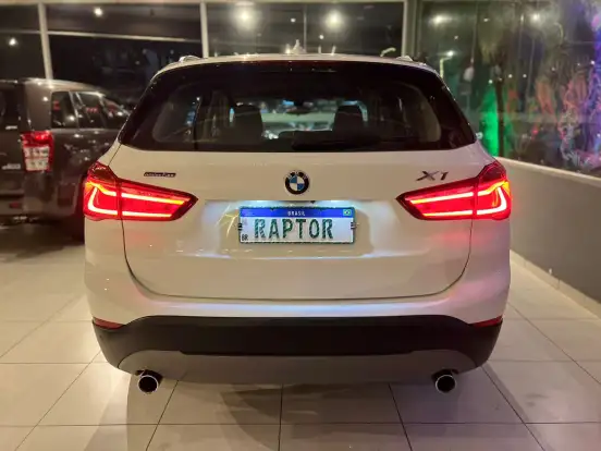 BMW-X1-2016