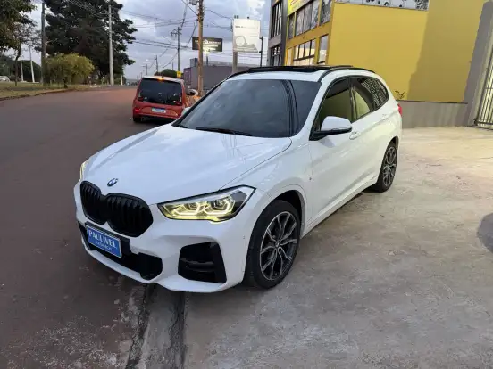BMW-X1-2.0 16V TURBO ACTIVEFLEX SDRIVE20I M SPORT PLUS 4P AUTOMÁTICO BMW-X1-2022