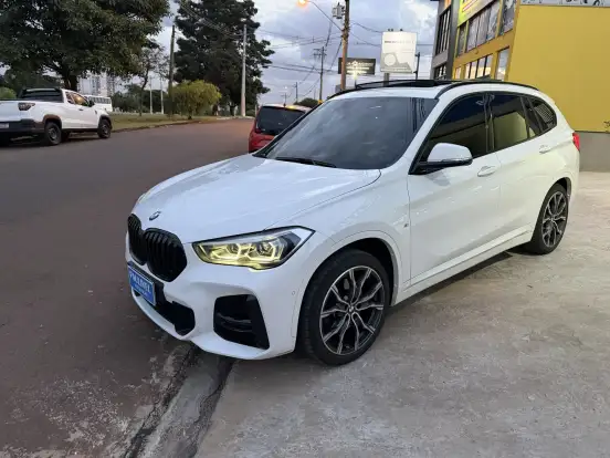 BMW-X1-2.0 16V TURBO ACTIVEFLEX SDRIVE20I M SPORT PLUS 4P AUTOMÁTICO BMW-X1-2022
