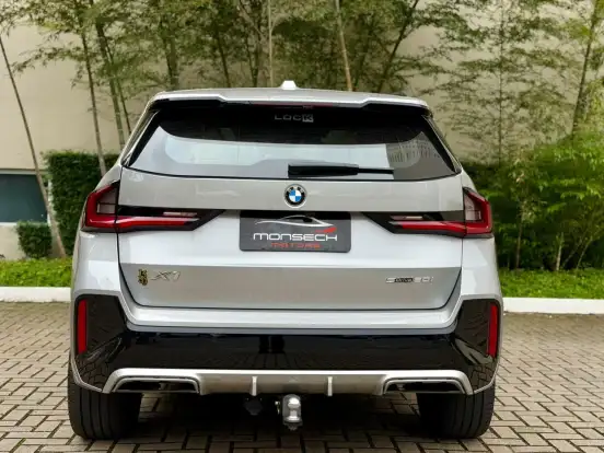 BMW-X1-2.0 16V TURBO GASOLINA SDRIVE20I M SPORT STEPTRONIC BMW-X1-2023