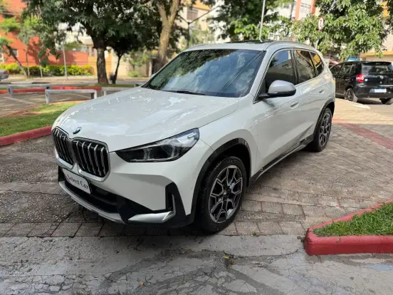 BMW-X1-2.0 16V TURBO GASOLINA SDRIVE20I X-LINE STEPTRONIC BMW-X1-2024