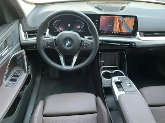 BMW-X1-2.0 16V TURBO GASOLINA SDRIVE20I X-LINE STEPTRONIC BMW-X1-2026