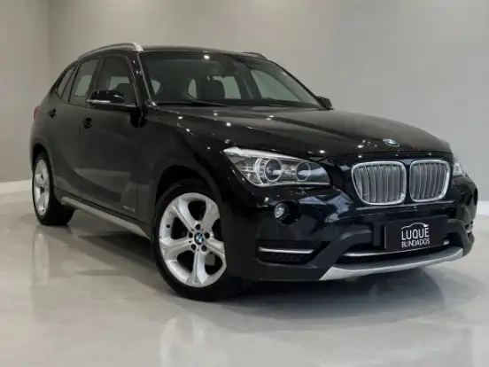 BMW-X1-2.0 18I S-DRIVE 4X2 16V GASOLINA 4P AUTOMÁTICO BMW-X1-2013