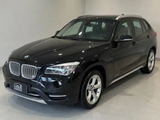 BMW-X1-2.0 18I S-DRIVE 4X2 16V GASOLINA 4P AUTOMÁTICO BMW-X1-2013