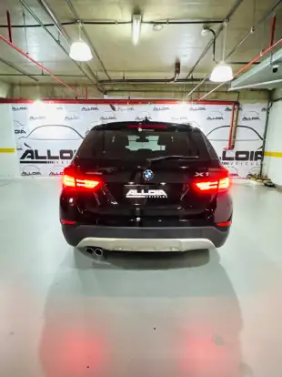 BMW-X1-2013