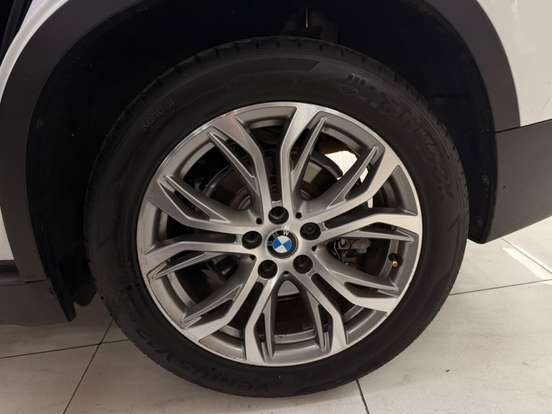 BMW-X1-2019
