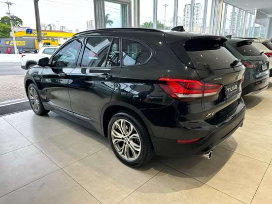 BMW-X1-2.0 16V TURBO ACTIVEFLEX SDRIVE20I 4P AUTOMÁTICO BMW-X1-2020