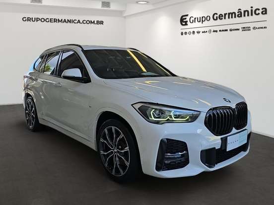 BMW-X1-2022
