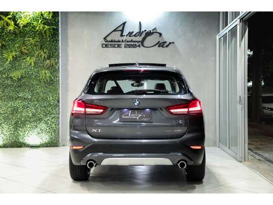 BMW-X1-2022