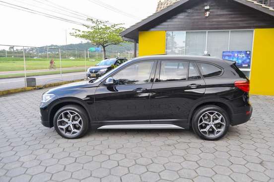 BMW-X1-2019