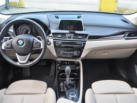 BMW-X1-2.0 16V TURBO ACTIVEFLEX SDRIVE20I X-LINE 4P AUTOMÁTICO BMW-X1-2019