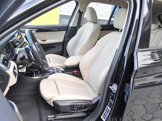 BMW-X1-2.0 16V TURBO ACTIVEFLEX SDRIVE20I X-LINE 4P AUTOMÁTICO BMW-X1-2019