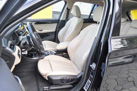 BMW-X1-2019