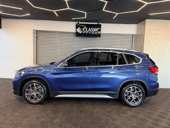 BMW-X1-2.0 16V TURBO ACTIVEFLEX SDRIVE20I X-LINE 4P AUTOMÁTICO BMW-X1-2020
