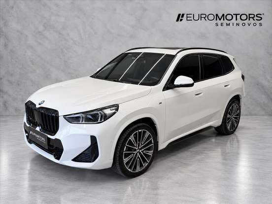 BMW-X1-2.0 16V TURBO GASOLINA SDRIVE20I M SPORT STEPTRONIC BMW-X1-2024