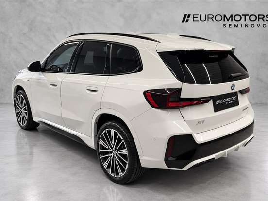 BMW-X1-2.0 16V TURBO GASOLINA SDRIVE20I M SPORT STEPTRONIC BMW-X1-2024