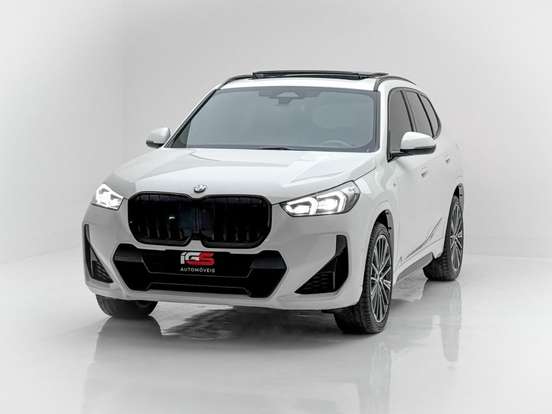 BMW-X1-2023