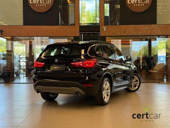 BMW-X1-2.0 16V TURBO GASOLINA SDRIVE20I X-LINE 4P AUTOMÁTICO BMW-X1-2017