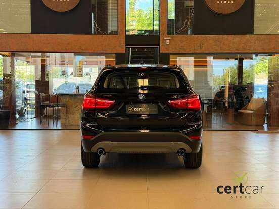 BMW-X1-2.0 16V TURBO GASOLINA SDRIVE20I X-LINE 4P AUTOMÁTICO BMW-X1-2017