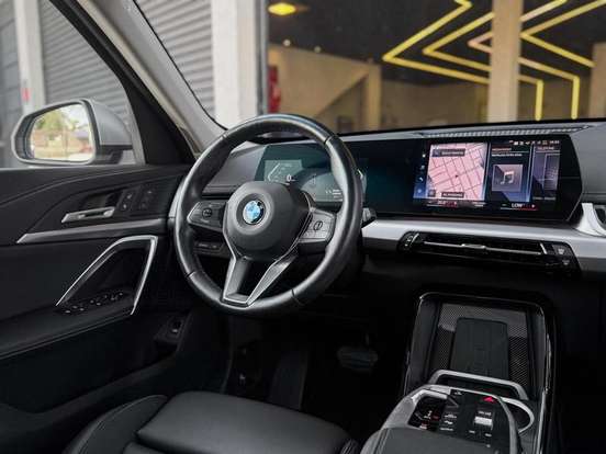 BMW-X1-2023