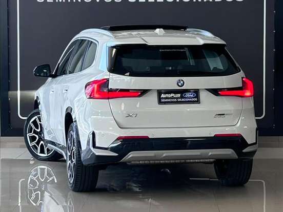 BMW-X1-2.0 16V TURBO GASOLINA SDRIVE20I X-LINE STEPTRONIC BMW-X1-2022
