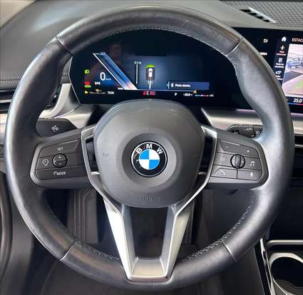 BMW-X1-2022