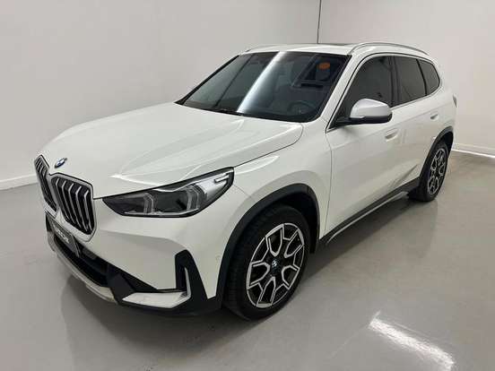 BMW-X1-2024