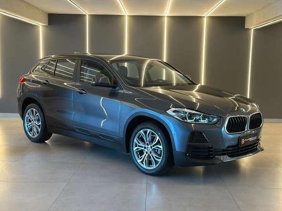 BMW-X2-2021