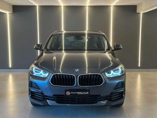 BMW-X2-2021