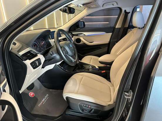 BMW-X2-2021