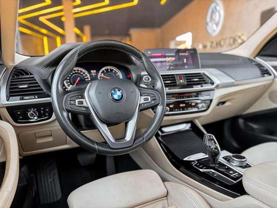 BMW-X3-2.0 16V GASOLINA X LINE XDRIVE30I STEPTRONIC BMW-X3-2018