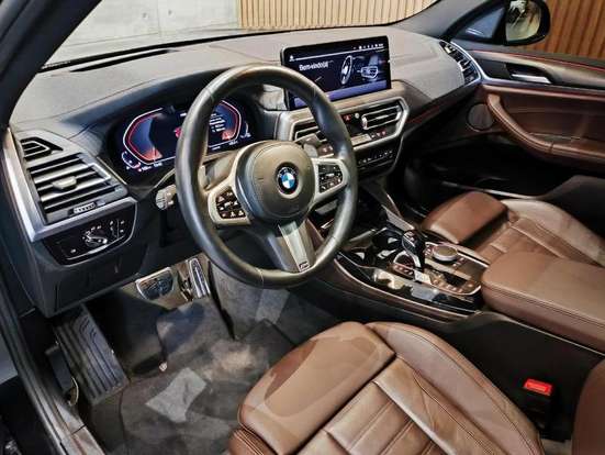 BMW-X4-2024