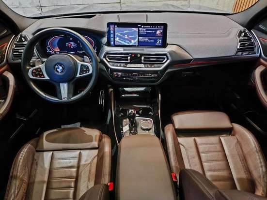 BMW-X4-2024