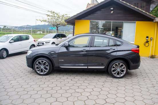 BMW-X4-2.0 28I X LINE 4X4 16V TURBO GASOLINA 4P AUTOMÁTICO BMW-X4-2017