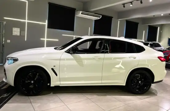 BMW-X4-2020