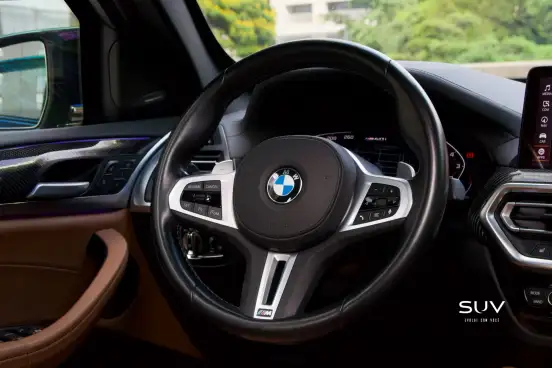 BMW-X4-2022