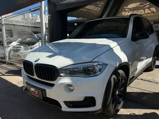 BMW-X5-3.0 FULL 4X4 35I 6 CILINDROS 24V DIESEL 4P AUTOMÁTICO BMW-X5-2014