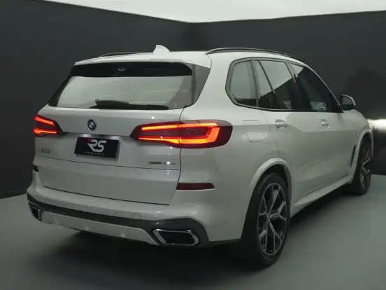 BMW-X5-3.0 I6 TURBO HÍBRIDO XDRIVE45E M SPORT AUTOMÁTICO BMW-X5-2021