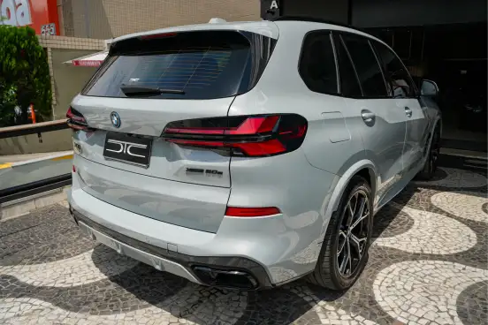 BMW-X5-2023