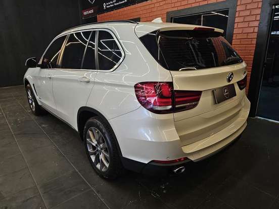 BMW-X5-3.0 4X4 M50D I6 TURBO DIESEL 4P AUTOMÁTICO BMW-X5-2015