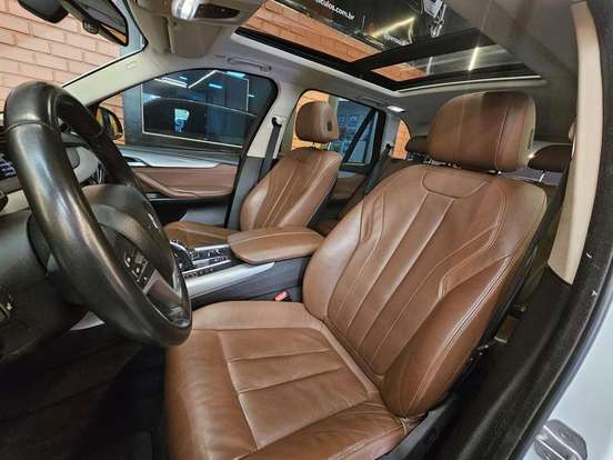 BMW-X5-2015