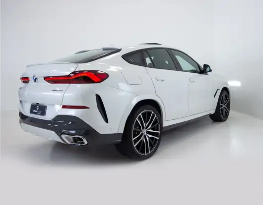 BMW-X6-2026
